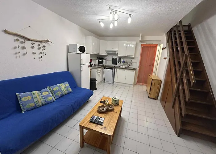 Pavillon Duplex T2/terrasse Διαμέρισμα