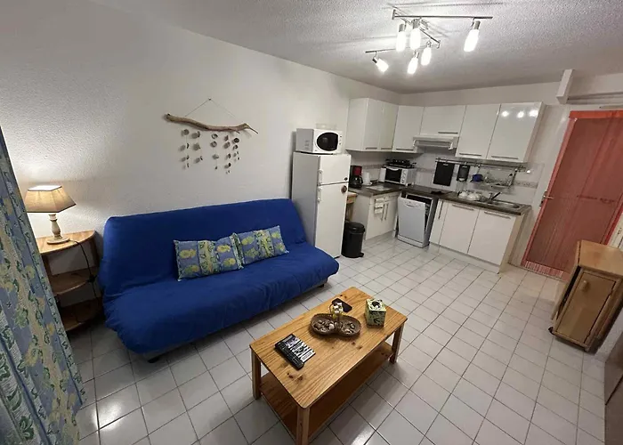 Pavillon Duplex T2/terrasse Διαμέρισμα *